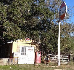 Old Gulf Gas Station Old Gulf Gas Station